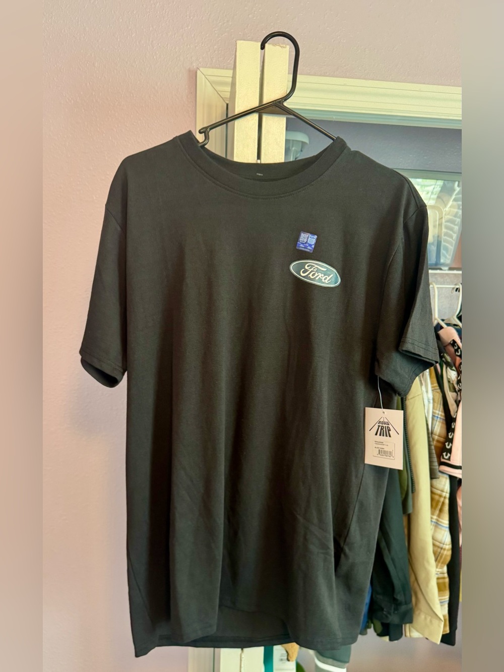 Ford F-150 4x4 “Roadtrip” Men’s Large Black Short Sleeve Graphic Tshirt. NWT - Picture 1 of 5